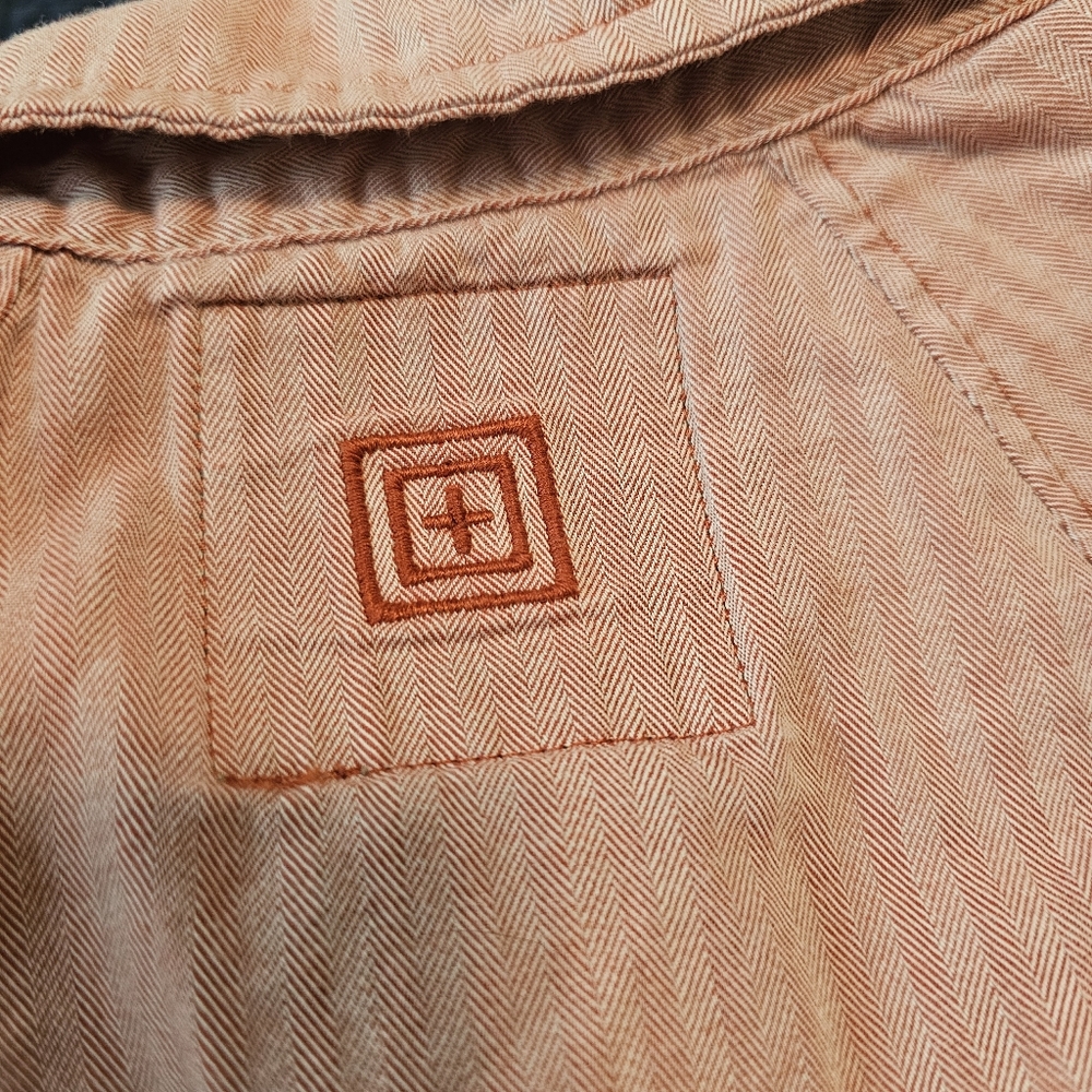 5.11 Long sleeve - Picture 3 of 6